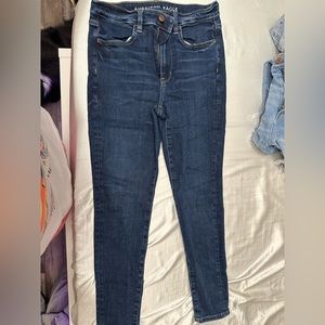 American Eagle Super Hi-Rise Jegging